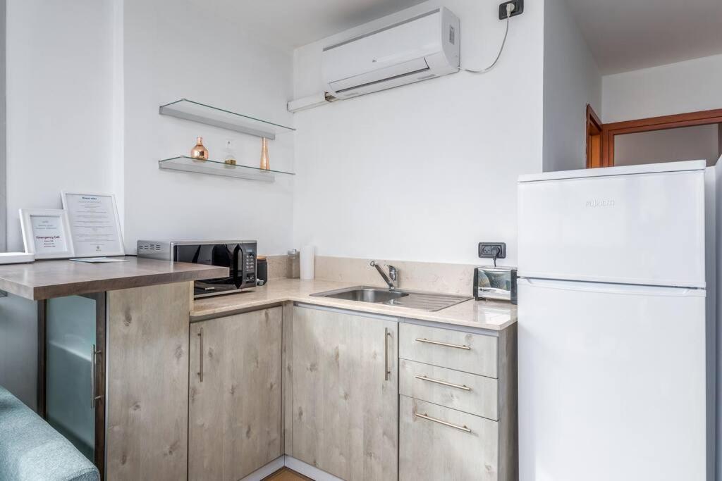Yirmeyahou Suites By Sea U Tlv Tel Aviv Esterno foto