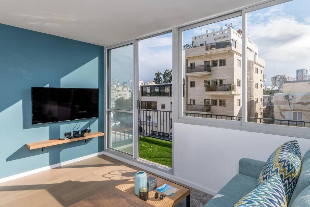 Yirmeyahou Suites By Sea U Tlv Tel Aviv Esterno foto