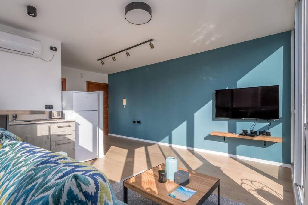 Yirmeyahou Suites By Sea U Tlv Tel Aviv Esterno foto